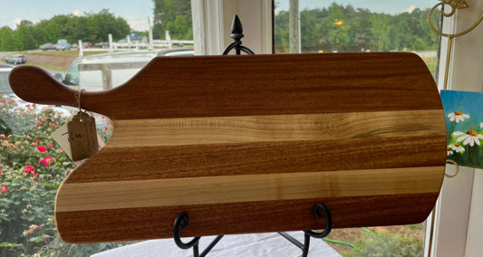 Handle cutting/serving board