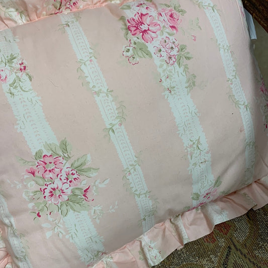 #C321 Pr. Peach Shabby Chic Pillows